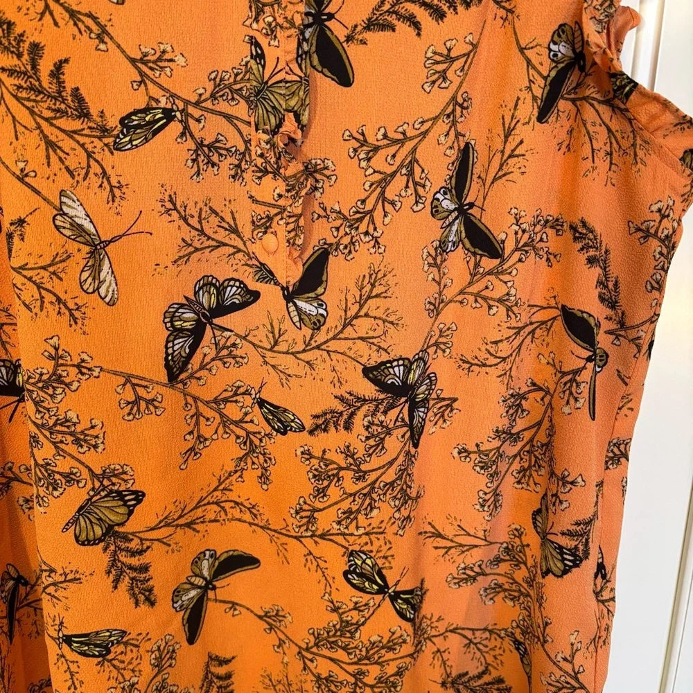 Feminine ruffled sleeve/collar women's blouse with butterflies & dragonflies LG - Picture 3 of 5